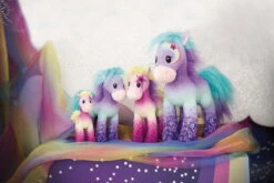 Nici 47854 Kissen Pony Stars Pferde Starjumper & Candydust 43x25cm GREEN -Nici 47844 10 47847 47846 47849 Milieu 2048x1367 5